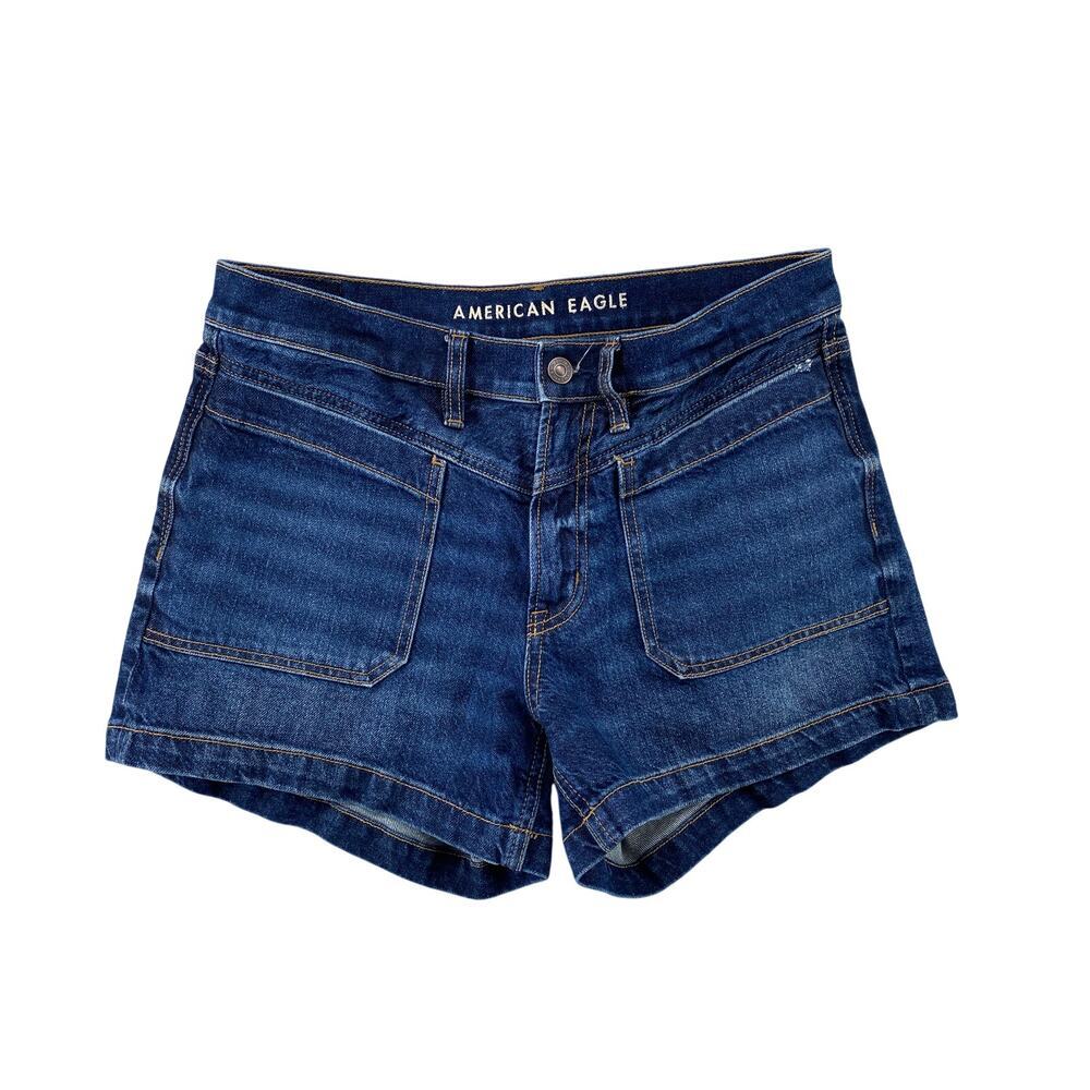 American Eagle Relaxed Short Denim Shorts Women’s Size 6 Medium Wash AE